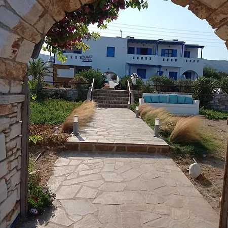 Ammoudia Apartment *