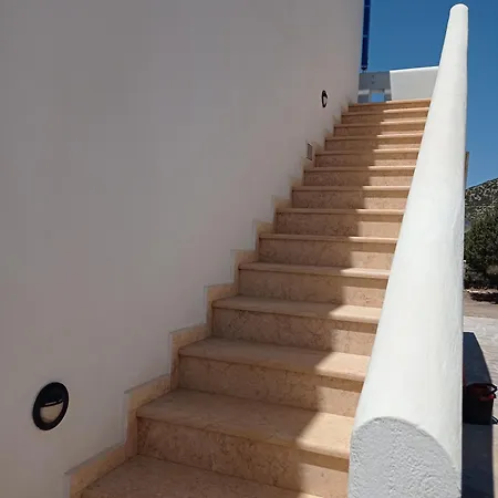 Ammoudia Apartment *