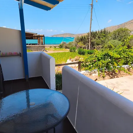 Ammoudia Apartment *