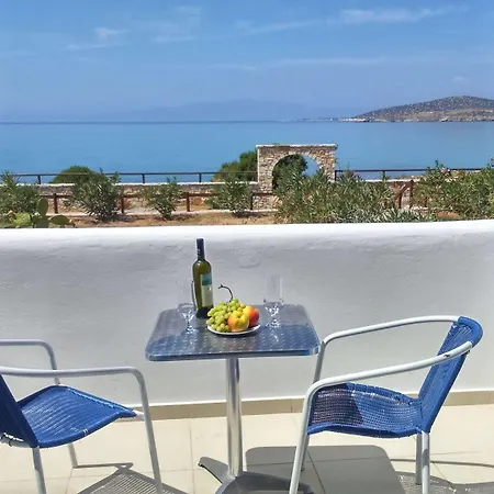 Ammoudia Apartment *